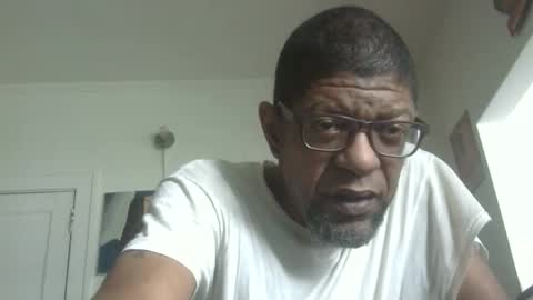 Arteblazze not daddy boy bitch or nigga online show from February 2, 3:52 pm