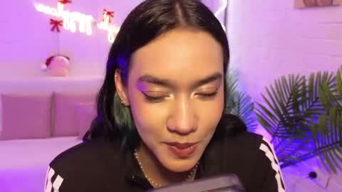 artemiss_tay online show from December 22, 7:31 pm