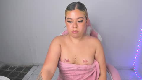 Val online show from September 13, 4:15 am