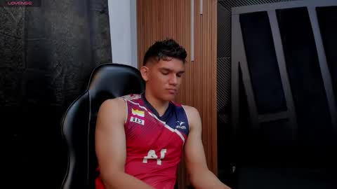 Snapshot of arthur_holland chatting on September 8, 5:56 pm Arthur hollands online show from September 8, 5:56 pm