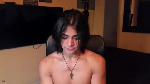 I AM HERE online show from January 14, 4:20 am