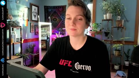 Artie Paints online show from December 13, 8:04 pm