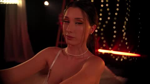 Marlene online show from December 19, 2:07 am