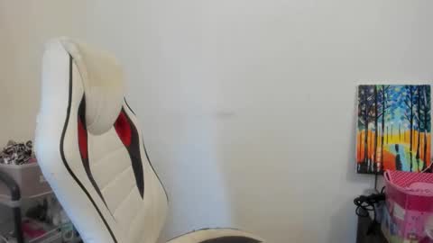 MIA online show from October 27, 2:39 pm