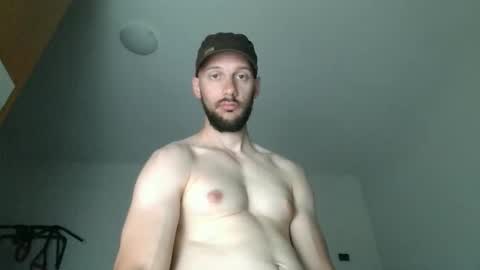 artur833 online show from April 16, 9:04 pm