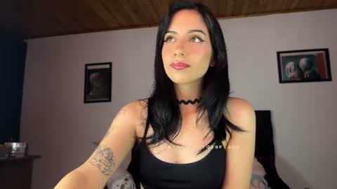   Independent Model online show from June 27, 1:22 am
