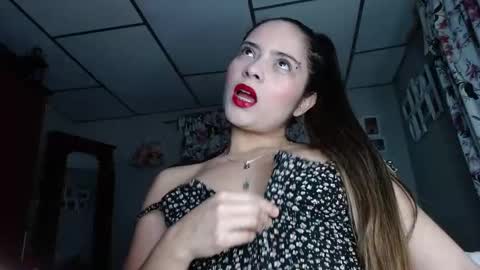 ximena online show from November 19, 1:16 am