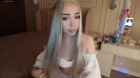 MinAh online show from April 29, 11:48 am