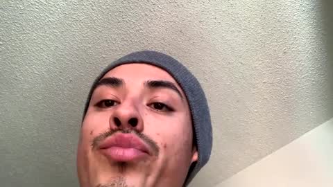 AAP online show from December 18, 10:02 pm