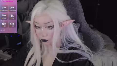 Sasha next stream December 4st  at  0000- 0030 am German time online show from December 21, 11:55 pm