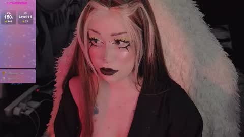 Sasha next stream December 4st  at  0000- 0030 am German time online show from October 19, 11:53 pm