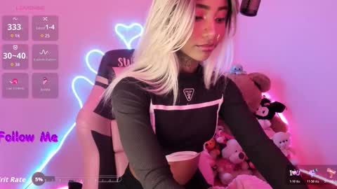 AshantiINDEPENDENT MODEL online show from January 13, 10:28 pm