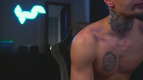 Jerk Machine online show from March 4, 10:57 am