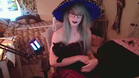 Snapshot of ashethegengar chatting on October 29, 5:15 pm Ashley Scarlett online show from October 29, 5:15 pm