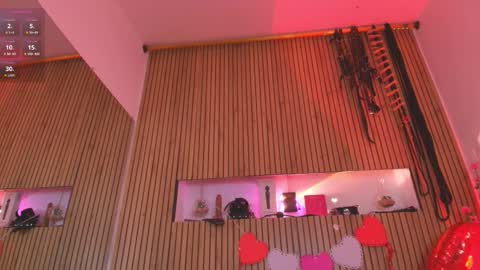 ashley_7777 online show from February 14, 1:36 pm