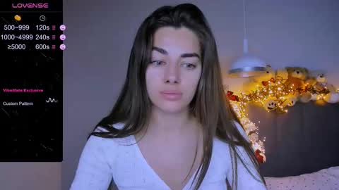 Ashley online show from December 16, 8:15 pm