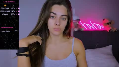 Ashley online show from November 12, 5:04 pm