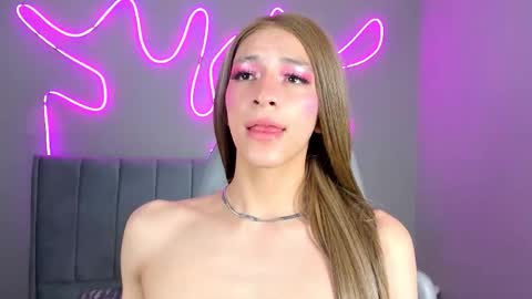 ASHLEY online show from November 25, 5:28 am