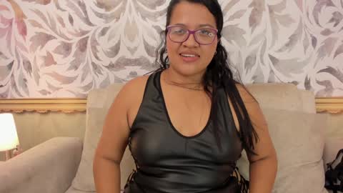 ashley online show from December 18, 7:04 am