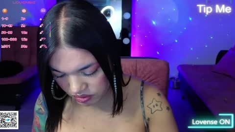 Ashley online show from April 29, 6:35 pm