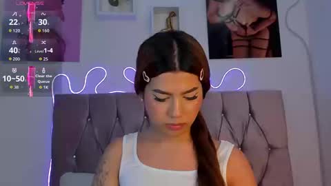 Ashley online show from September 24, 3:19 pm