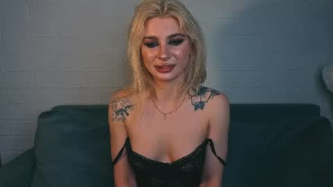 Ashley online show from June 18, 2:50 am