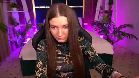 ashleybaee online show from October 25, 1:22 pm