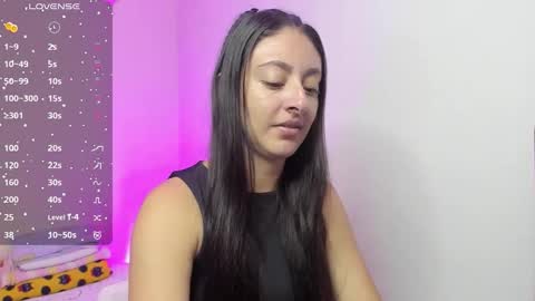 Snapshot of ashleybazan1 chatting on October 20, 3:17 pm Ashley online show from October 20, 3:17 pm