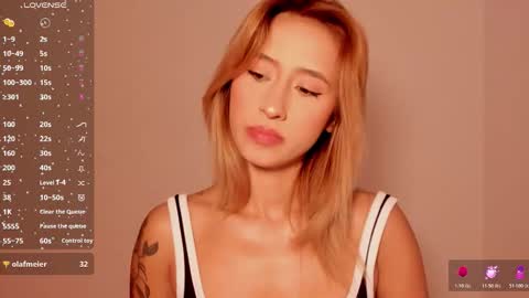 dahiana online show from November 28, 5:53 pm