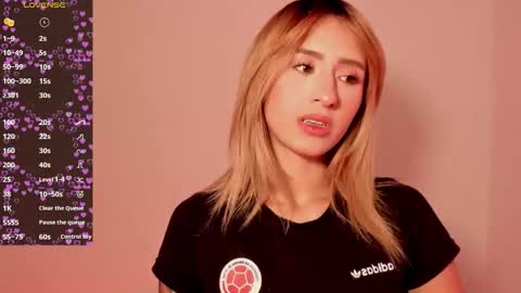 dahiana online show from October 21, 7:06 pm