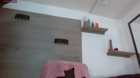 ashleysofiathenison online show from June 5, 3:57 am