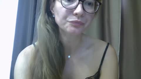 Ashley online show from September 11, 9:10 am