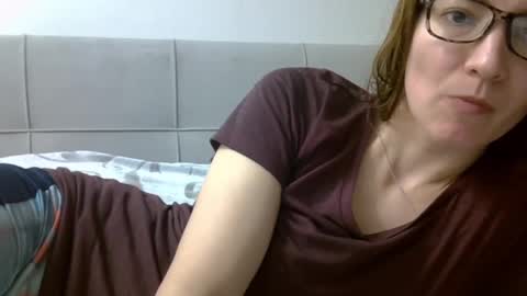 Ashley online show from February 18, 7:54 am