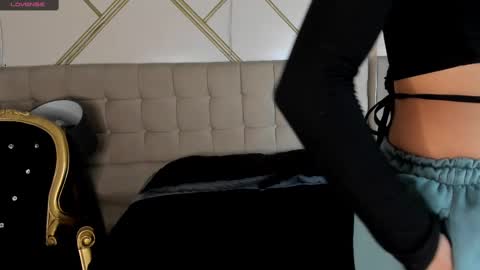 AshleyThompsonn online show from February 22, 12:18 pm