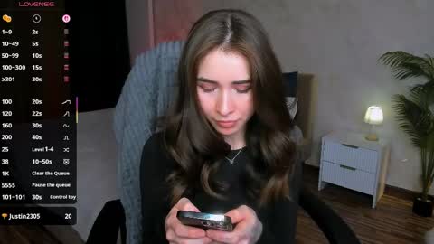 Ashley online show from February 28, 1:37 pm