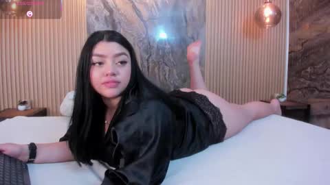 Snapshot of ashlyn_parker chatting on October 12, 12:25 am ashlyn online show from October 12, 12:25 am