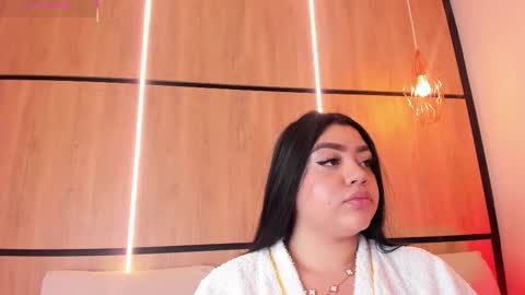 Snapshot of ashlyn_parker chatting on October 6, 8:37 pm ashlyn online show from October 6, 8:37 pm