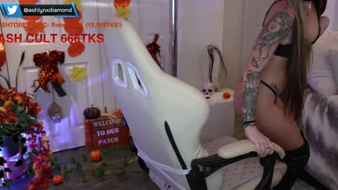Ashlyndiamond online show from October 8, 10:27 pm