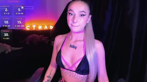 Mila online show from May 7, 3:08 pm