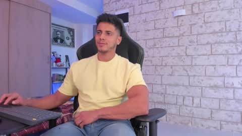 my name real is camilo online show from January 16, 9:13 pm