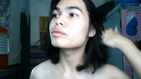 asian_babyboi online show from July 4, 12:15 am