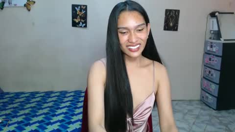 Snapshot of asian_glamm chatting on February 20, 3:19 pm ANITA online show from February 20, 3:19 pm