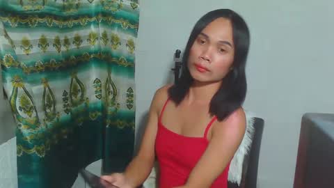 asian_hillary online show from January 3, 4:59 pm