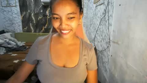 im janeth single mom online show from June 7, 5:23 am
