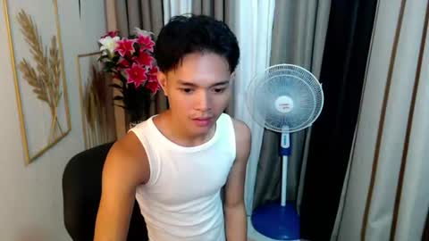 cCALL ME MJ online show from July 22, 7:32 am