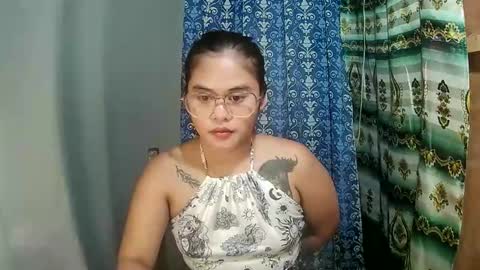 asian_nova online show from December 15, 8:05 pm