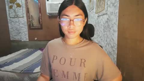 Rhean online show from November 10, 10:45 pm