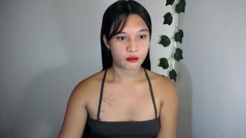 Yan online show from March 13, 5:38 pm