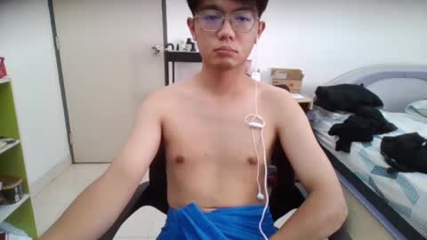 asianboychinese online show from December 24, 12:55 am