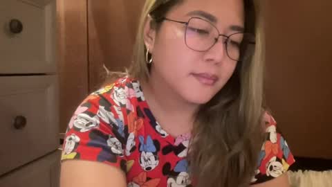 Curvy online show from June 30, 2:16 pm